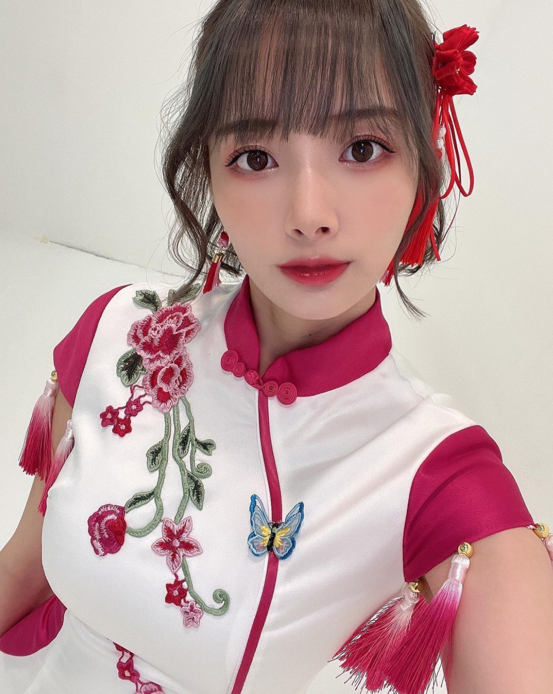 冈田纱佳九莲宝灯，职业麻雀选手又创新高