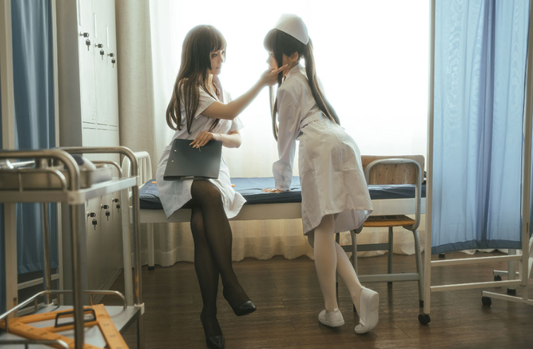 蠢沫沫创可贴是哪套，蠢沫沫身体检查中所有照片白嫖免费鉴赏