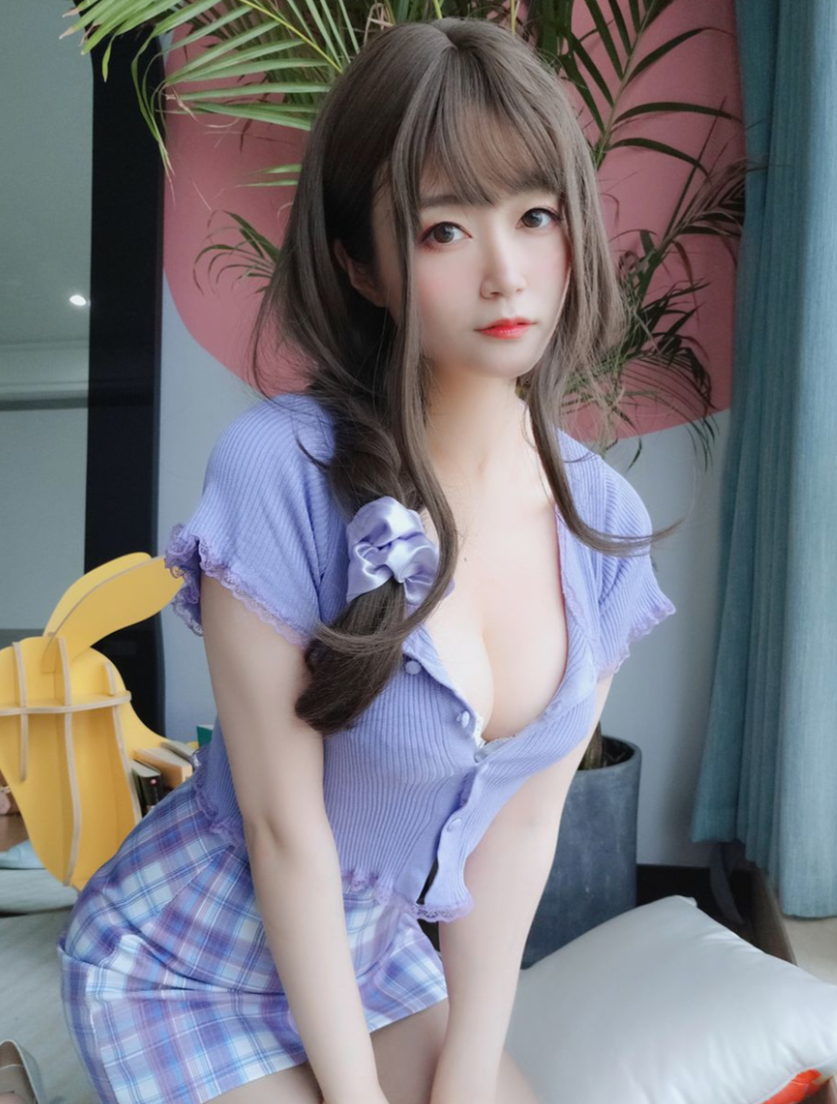 白银81是不是变性的，看过这些图片就懂了