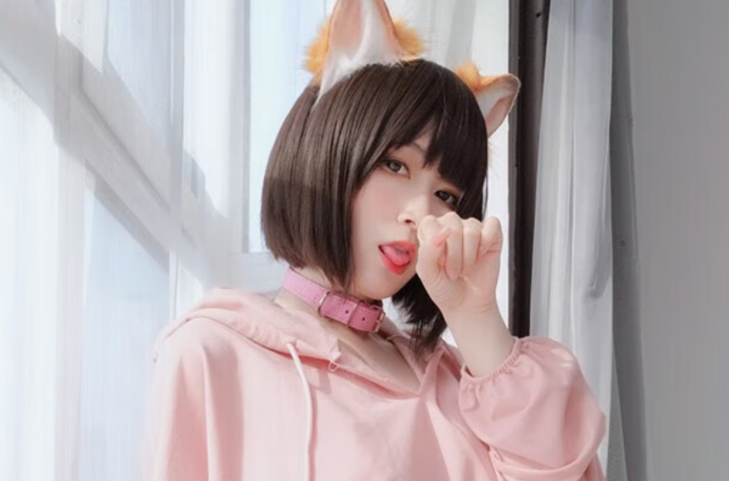 白银81是不是变性的，看过这些图片就懂了