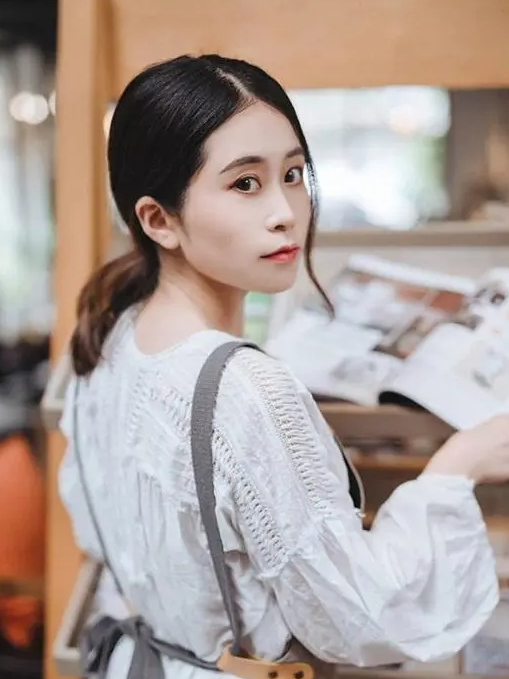 办公室小野出什么事，怎么突然不火了