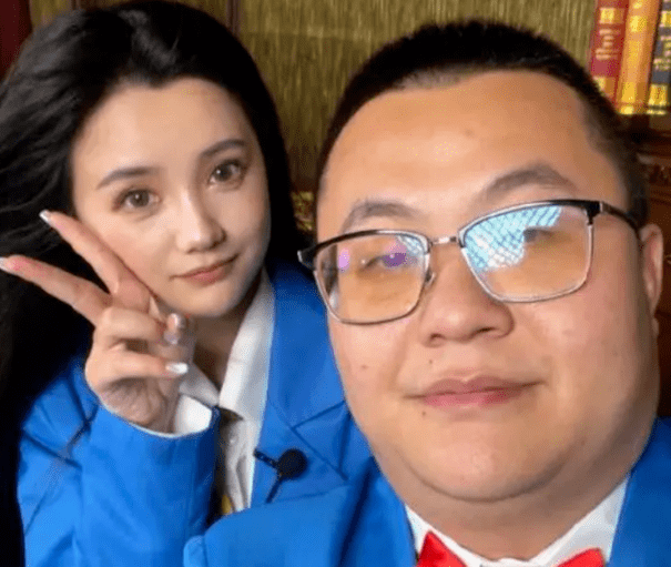 孙笑川网名“带带大师兄”宣布离婚，婚姻只持续5个月就结束了