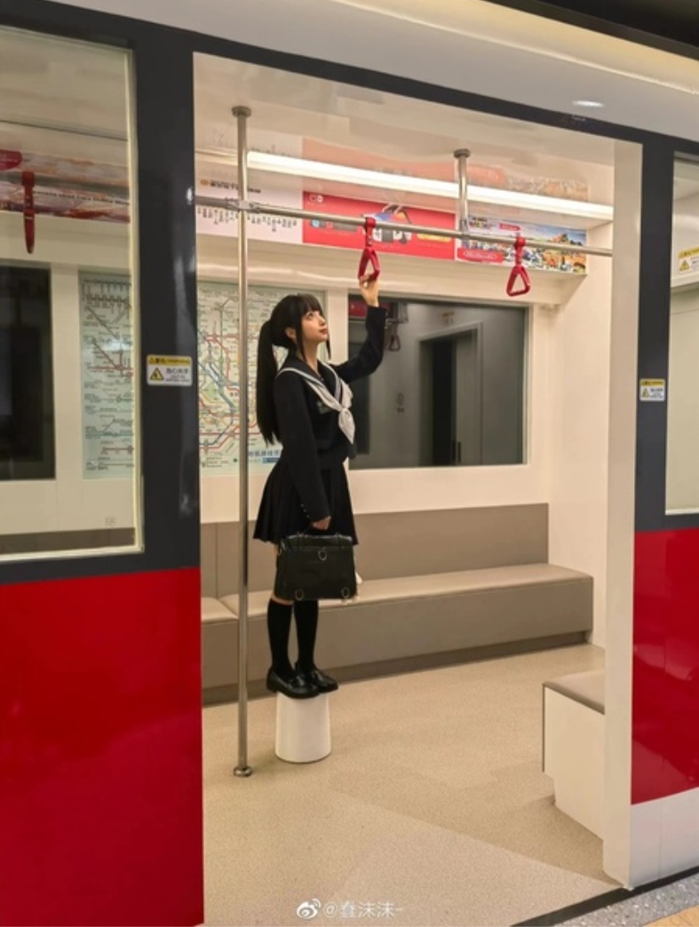 蠢沫沫地铁任务SSR作品大揭秘:创意摄影的惊险冒险之旅 蠢沫沫地铁任务SSR作品大揭秘:创意摄影的惊险冒险之旅