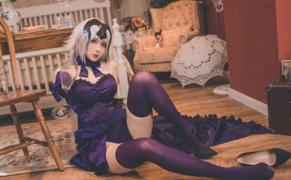 rioko凉凉子雪女和醉贞图片哪个更加好看呢