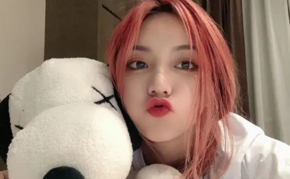 刀小刀的视频是真的吗，刀小刀黑历史曝光