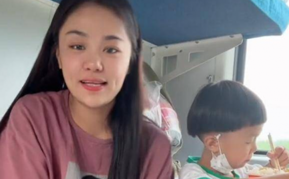 网红樊小慧老公出轨是真的吗,夫妻结婚8年竟然只见4面