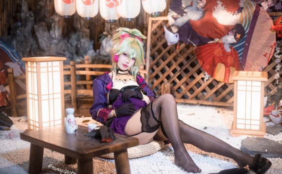 七七娜娜子cos~久岐忍同人 COSPLAY写真图片欣赏