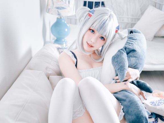 ElyEE子噶呜古拉小鲨鲨 泳装 COSPLAY写真资源欣赏