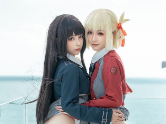 蠢沫沫&桃良阿宅cos莉可莉丝创可贴图片资源欣赏