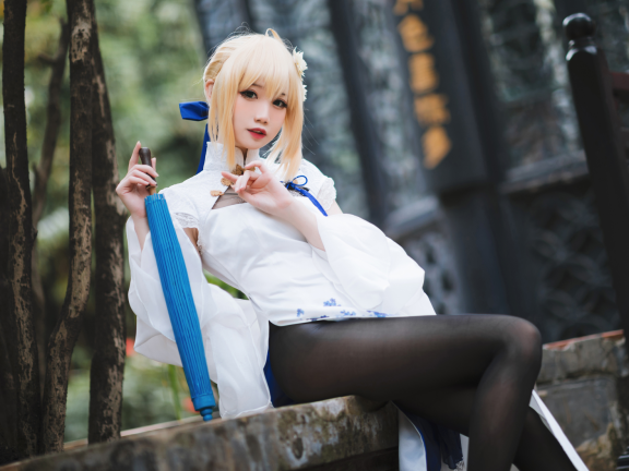 焖焖碳saber旗袍图片欣赏，焖焖碳cos美图在线