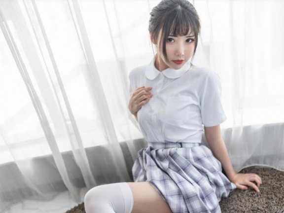 颜值爆表！21岁职业coser面饼仙儿身材好看、作品高质量